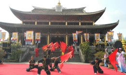 万众期待(天龙八部变态版手游官网)